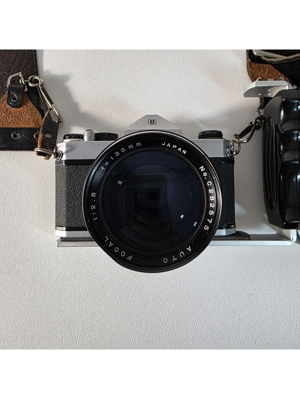 Honeywell Pentax SP 1000 Film SLR w/Auto Focal 135mm f/2.8 & Cold Shoe Grip